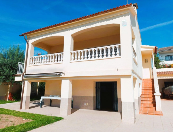 Detached villa for sale in  Calle del Migjorn, Calafell photo 1
