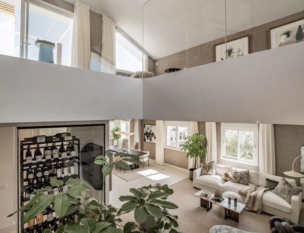 Piso en venta en  Urbanización Rocío/nagüeles, Marbella photo 1