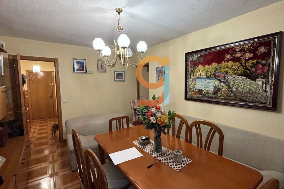 Sale of apartment in Avenida de portu, Móstoles
photo 4