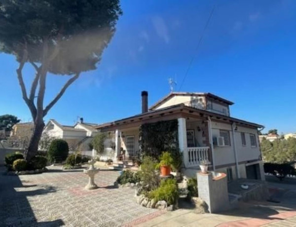 Detached villa for sale in  Costa Cunit - Els Jardins - Els Rosers , Cunit photo 1
