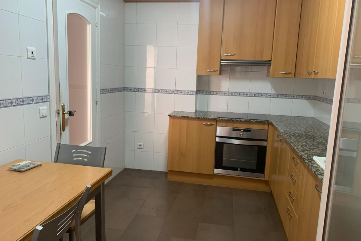 Sale of apartment in Plaza d'Europa, Castellar del Vallès
 photo 4