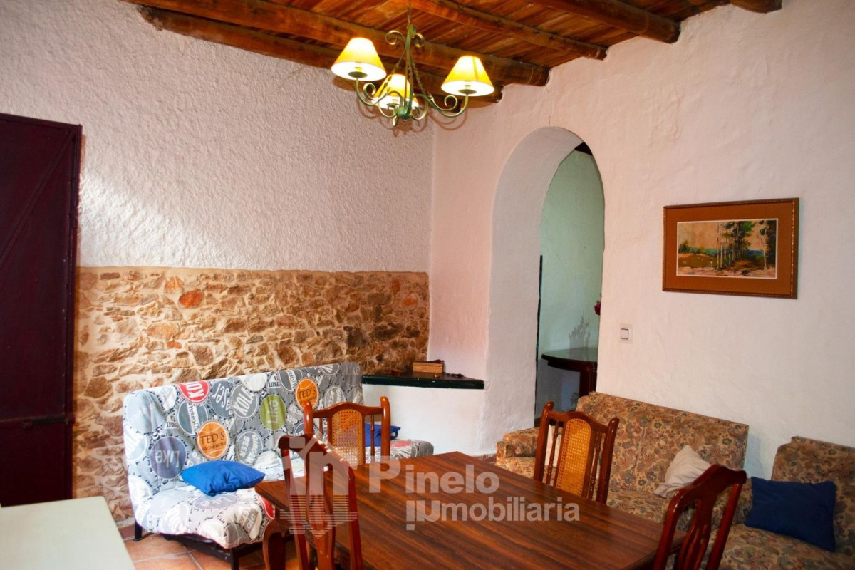 Venta de chalet adosado en , Almadén de la Plata photo 4