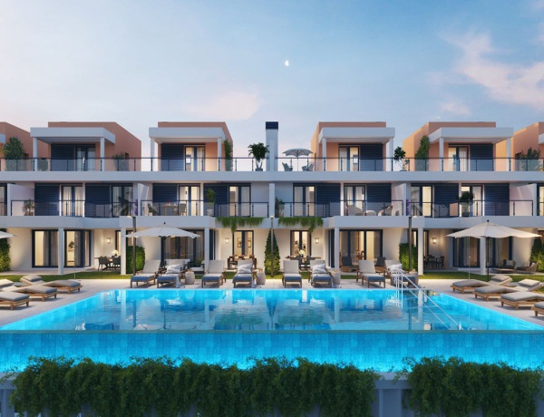 Chalet adosado en venta en Urbanización Santa Rosa , Torrox thumbnail 1