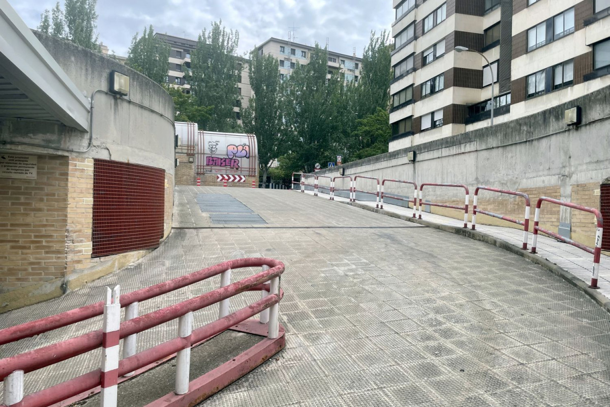 Venta de garaje en  Azkarraren Etorbidea, 61 C1 , Pamplona/Iruña photo 3