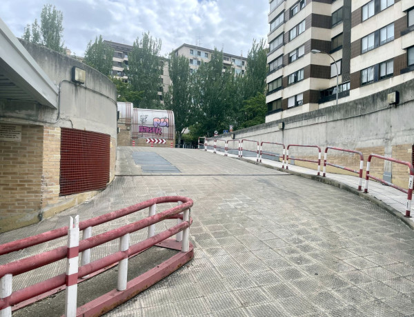 Garaje en venta en Azkarraren Etorbidea, 61 C1 , Pamplona/Iruña thumbnail 2