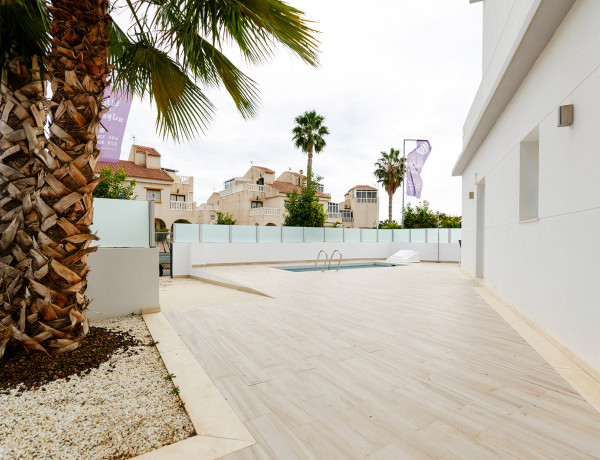 Villa en venta en , Torrevieja photo 4