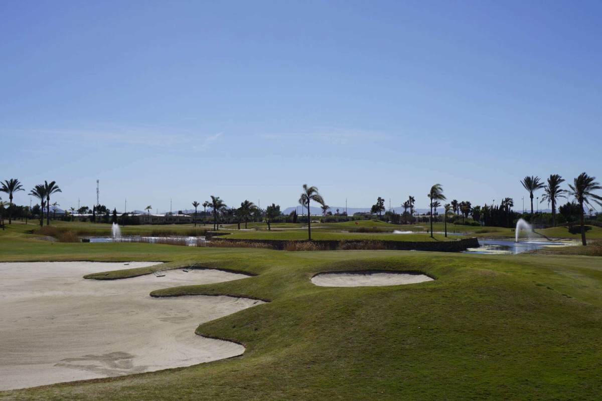 Obra nueva Tindra Homes Golf en San Javier (Revista) photo 2