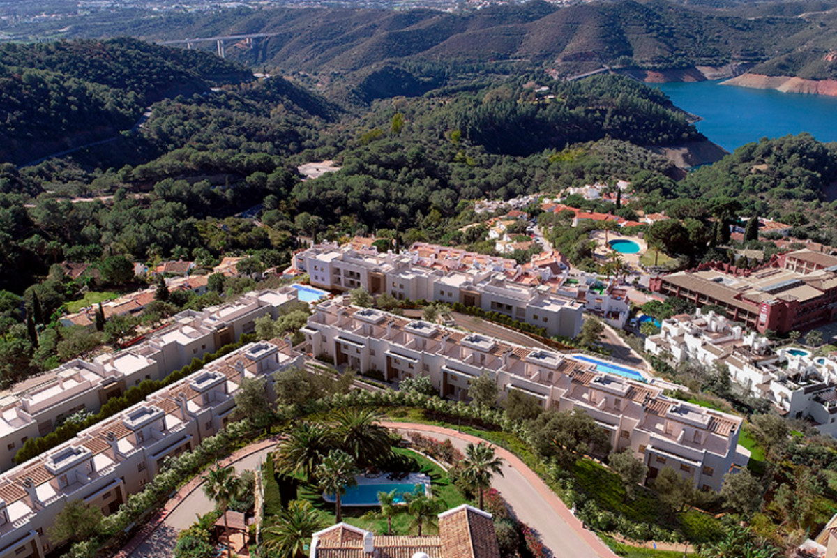 Obra nueva Almazara Views en Istan (Revista) photo 2
