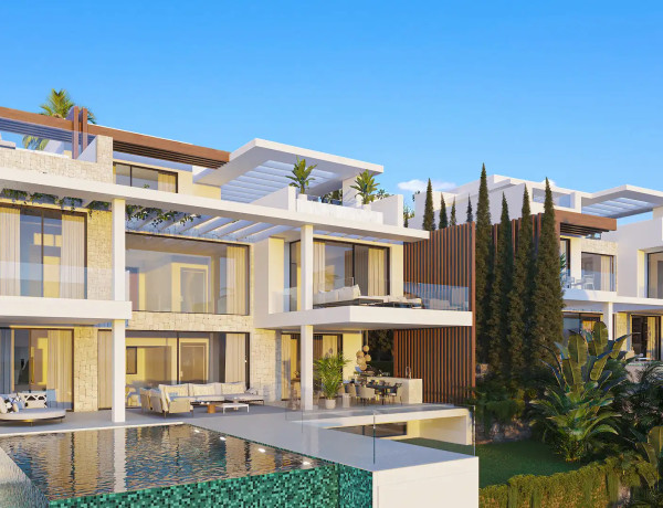 Chalet wolnostojący na sprzedaż w Resinera Voladilla, 18, Estepona photo 1
