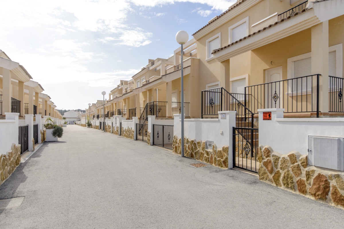 New construction Los Alcores I in San Miguel de Salinas photo 4