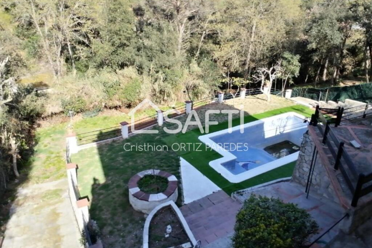 Casa con 2000m2 de terreno, Palafolls
 photo 4
