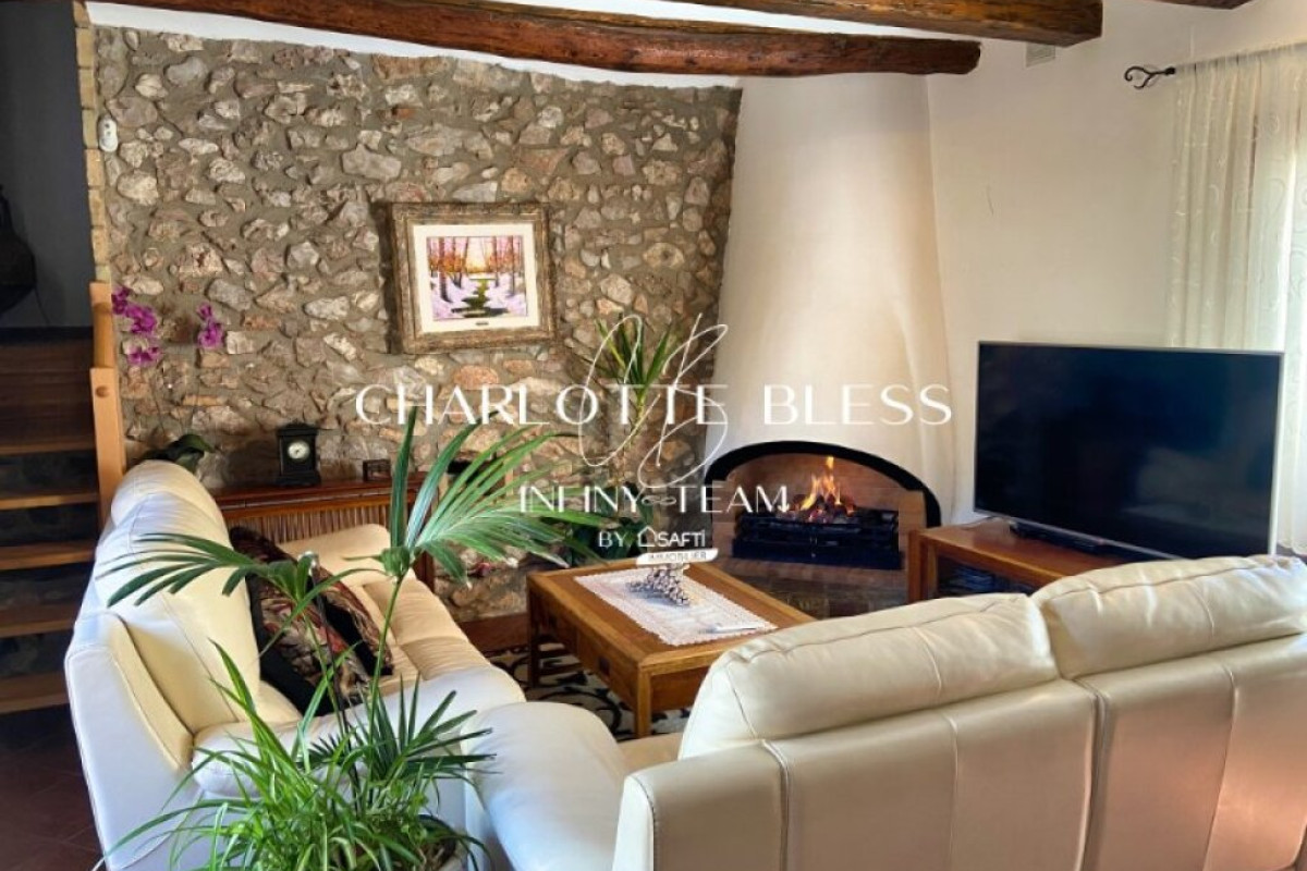 Properties for sale and rent in Spain photo 4