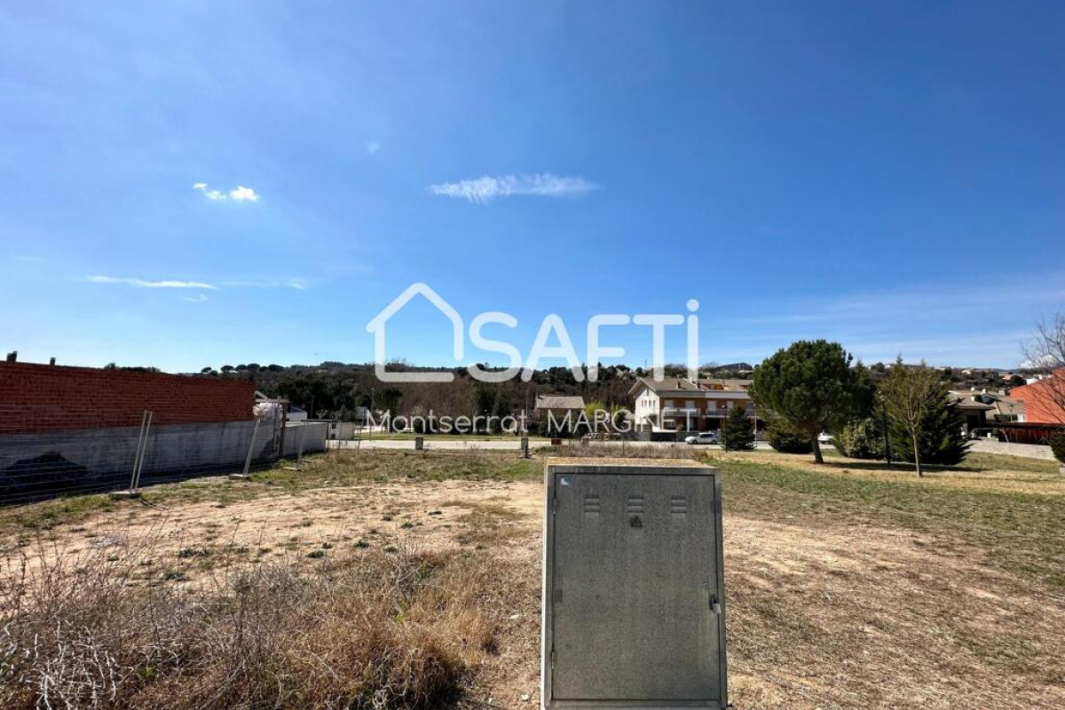 Terreno en venta en Gironella, Barcelona photo 2