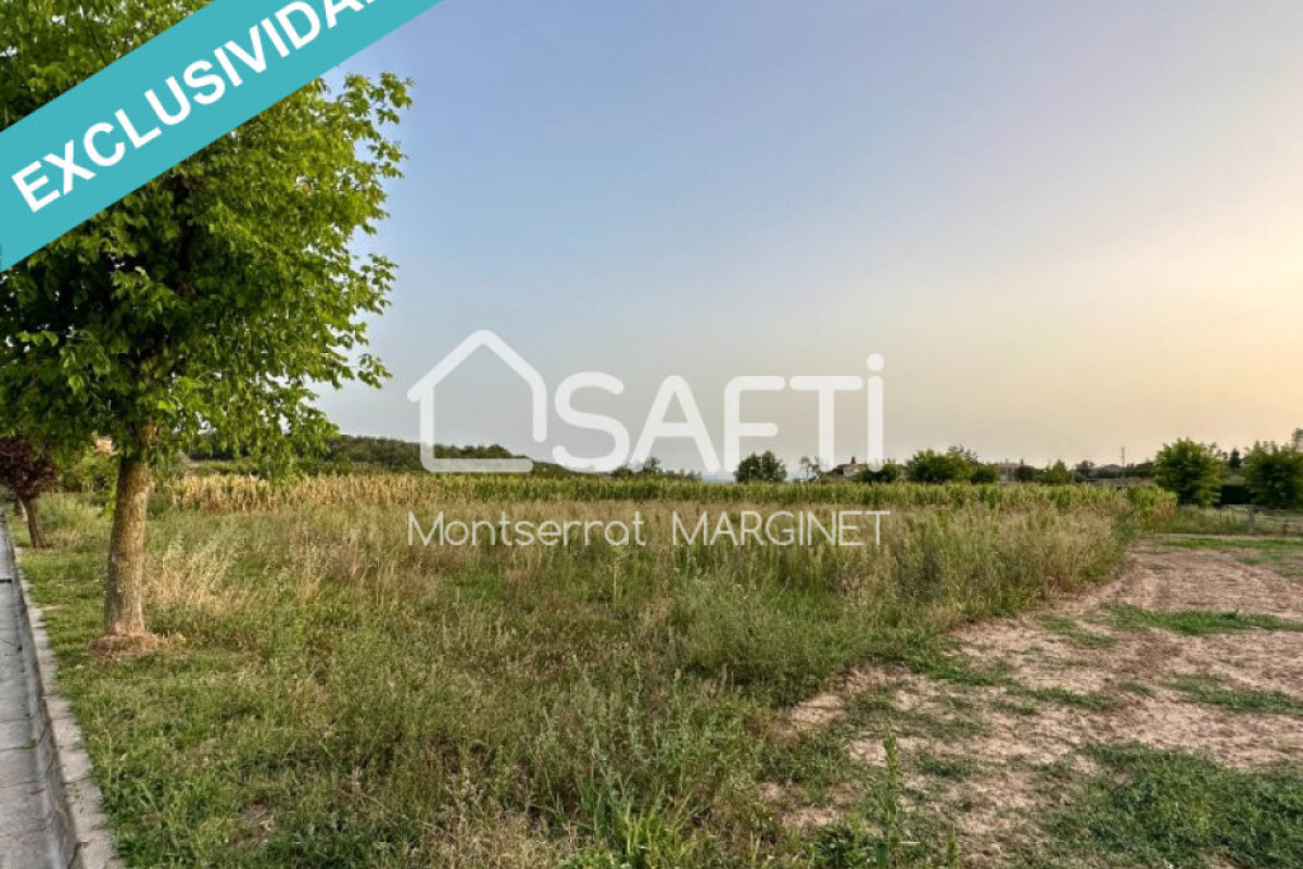 Land for sale in Perafita, Barcelona photo 1