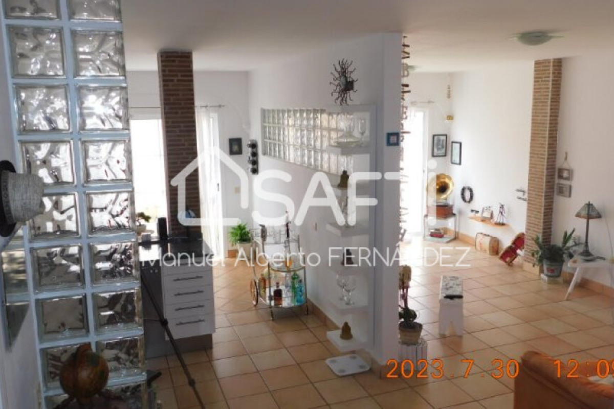 Venta de chalet adosado en , Antigua photo 1