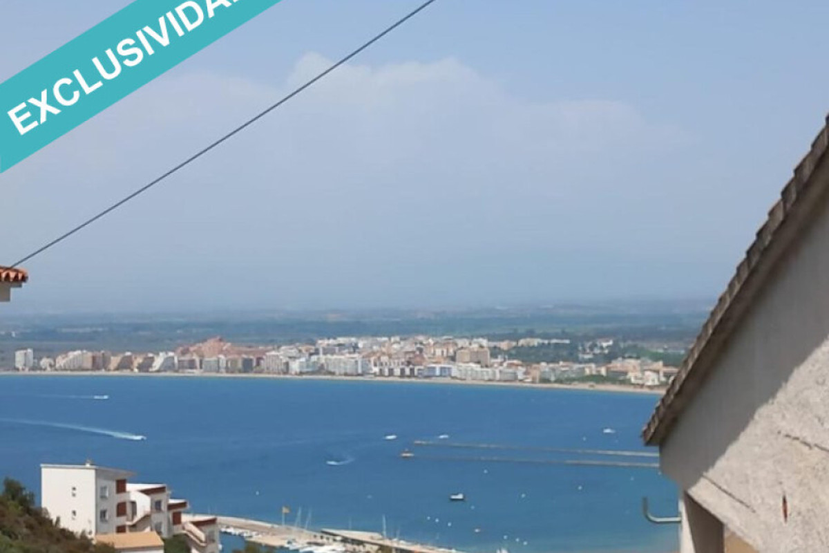 Venta de duplex en , Roses photo 3