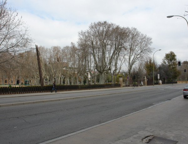Local comercial en Venta en Cornella De Llobregat Barcelona ALMEDA photo 2