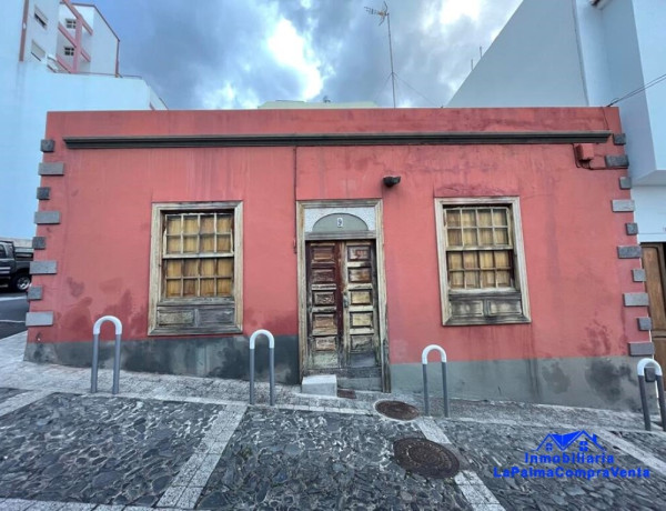 Detached villa for sale in , Santa Cruz de la Palma photo 1