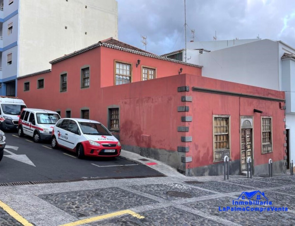 Detached villa for sale in , Santa Cruz de la Palma thumbnail 2