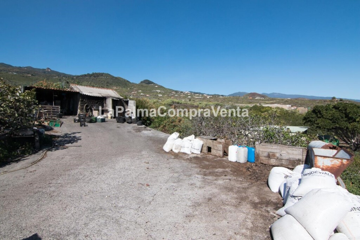 Terreno en venta en Lodero, Santa Cruz de Tenerife photo 3