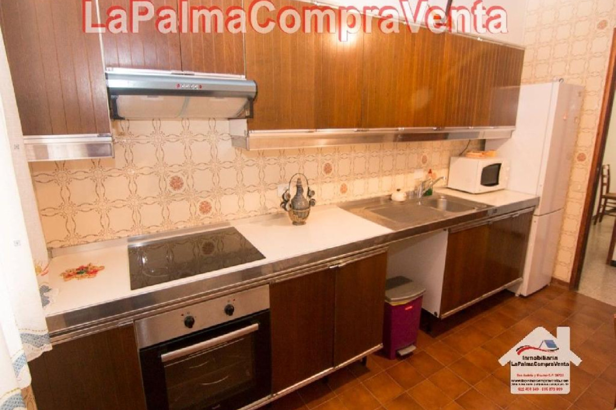 Sale of townhouse in , San Andrés and Sauces photo 2