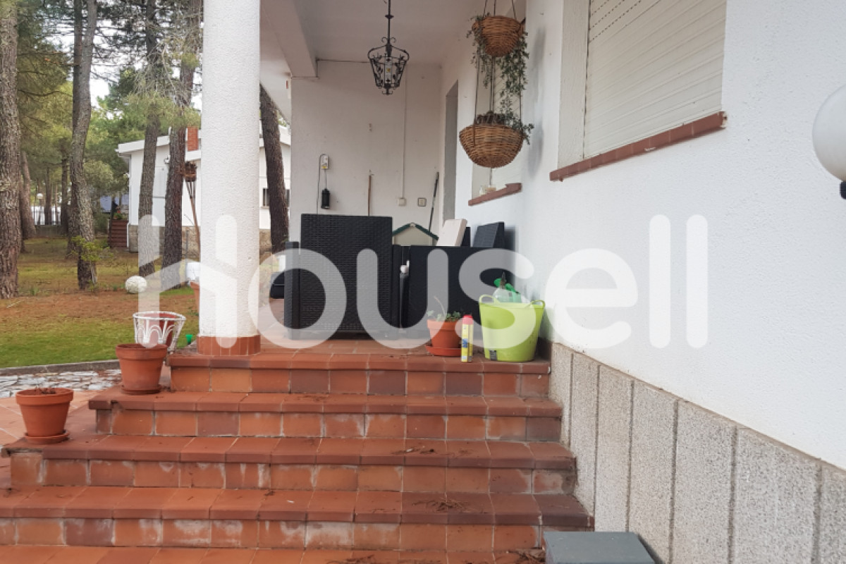 Chalet en venta de 199 m² Calle Cerezos, 37800 Alba de Tormes (Salamanca), Alba De Tormes
photo 1