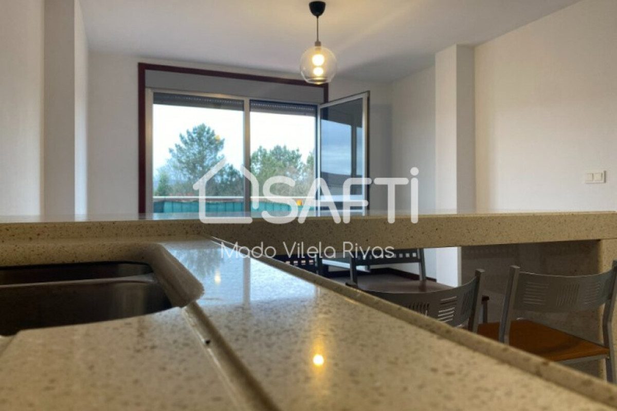 SE VENDE ACOGEDOR PISO DE DOS HABITACIONES EN URBANIZACIÓN CERCA DE SANTIAGO DE COMPOSTELA, Тео
photo 4
