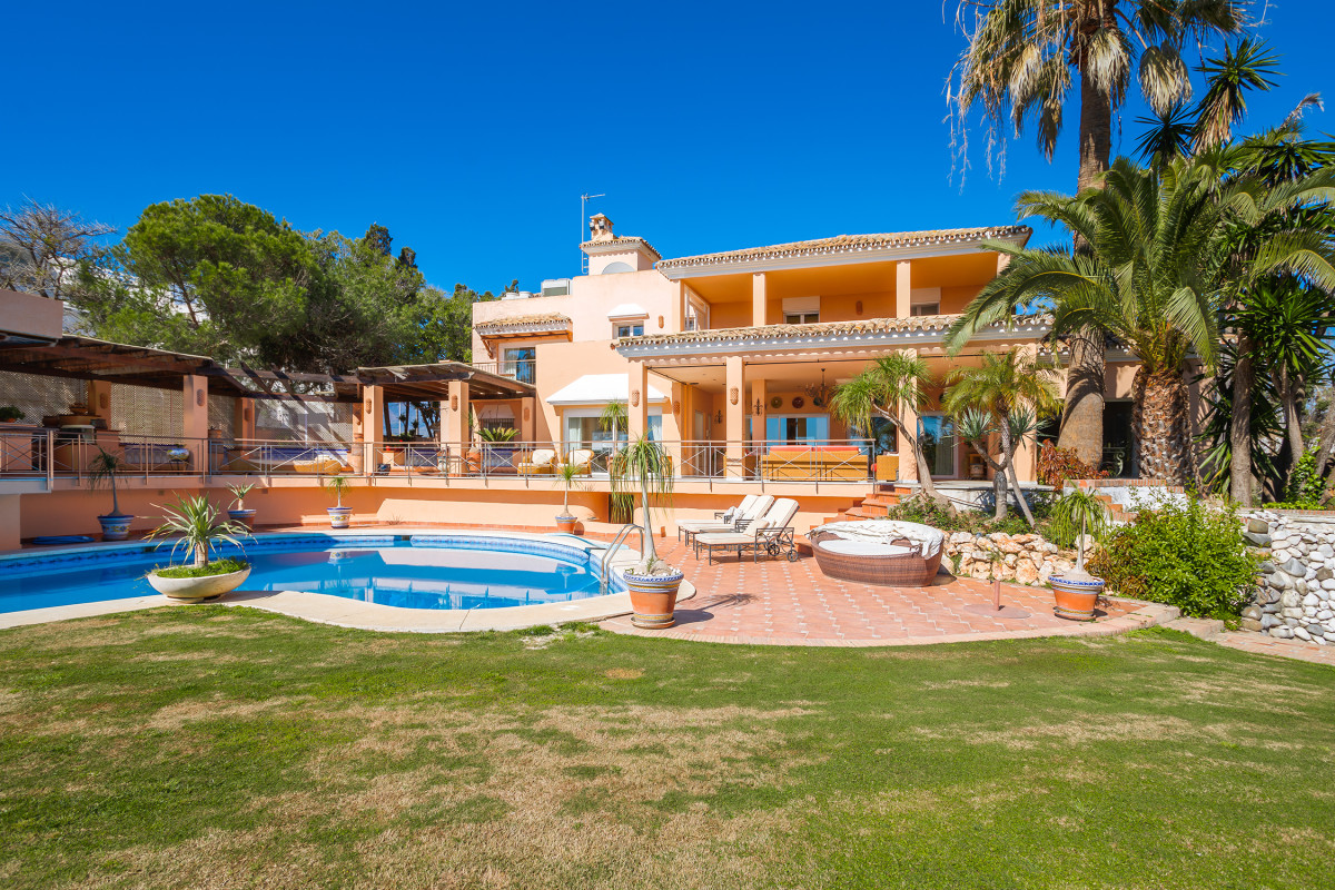 Новостройка Villa Albustán в Эстепона photo 1