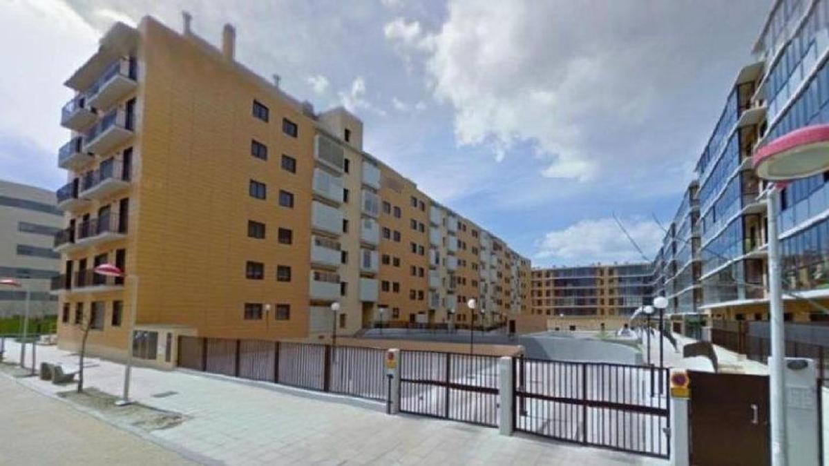 Venta de garaje en Calle de Un Americano en París , Zaragoza photo 2