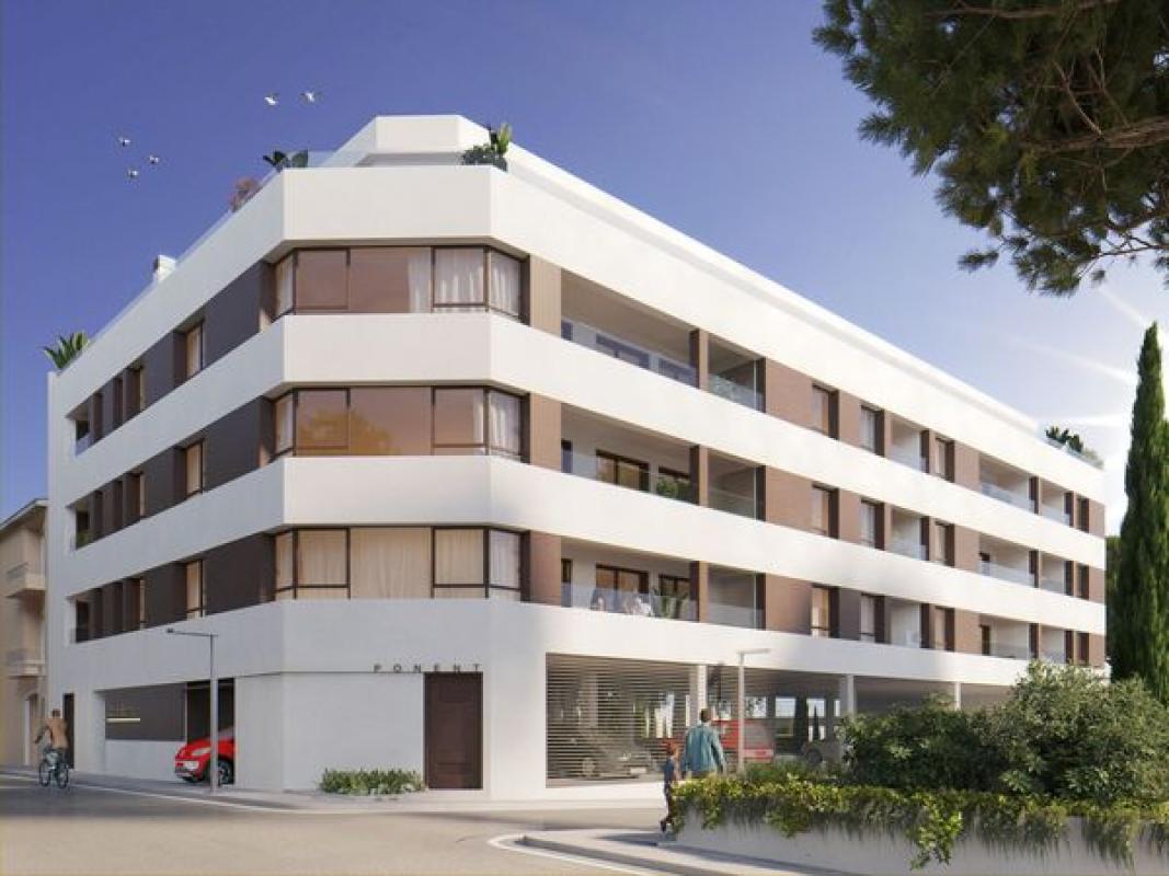Obra nueva Edificio Ponent en Cala Bona (Revista) photo 5