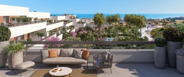 Apartment for sale in Calle Segismundo Moret s/n, Estepona thumbnail 2