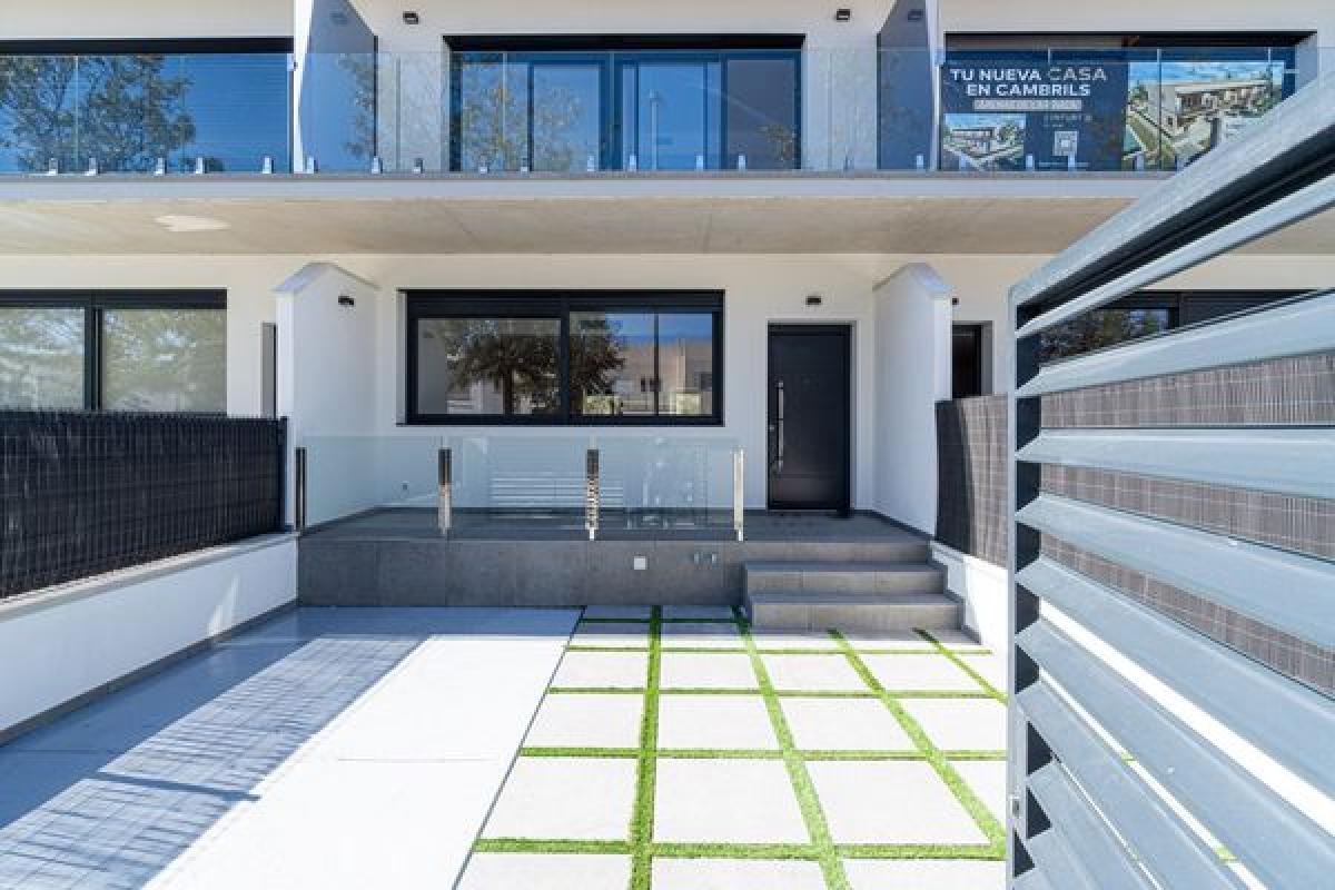 Obra nueva Arenas de L'Ardiaca en Cambrils (Revista) photo 3