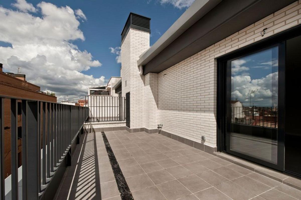 Obra nueva en zona Vía Carpetana en Madrid (Revista) photo 2