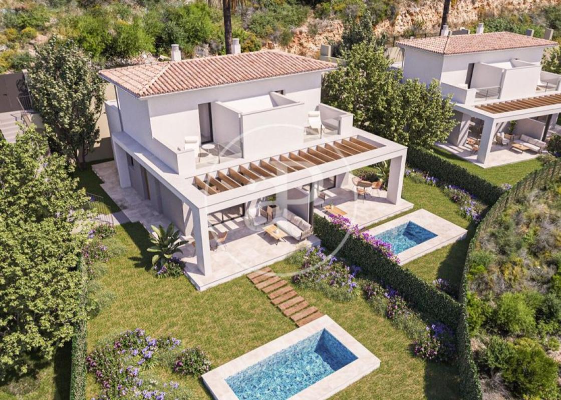Venta de chalet adosado en  Avenida Les Violetes , Manacor photo 2
