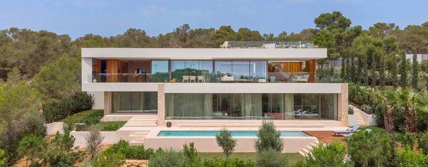 Nowa konstrukcja mieszkaniowa Villa Alejandra w Calvià photo 1