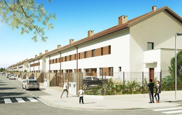 Casa o chalet en venta en calle Jose de Echegaray, Alovera
 photo 2