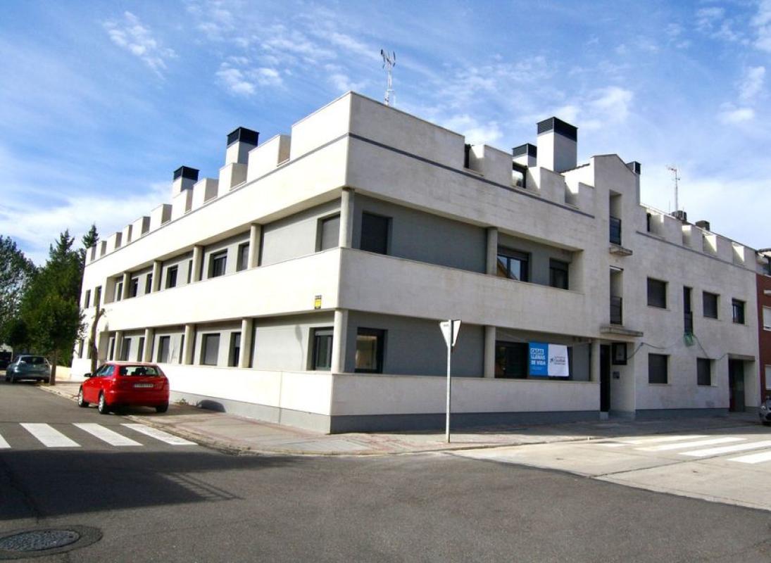 Obra nueva Edificio Canal de Castilla en Cabezón de Pisuerga (Revista) photo 2