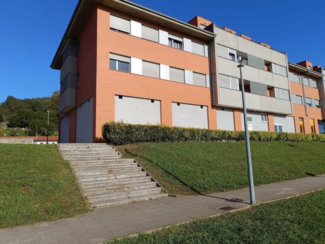Nowa nieruchomość Local/loft Ganzo w Torrelavega photo 5