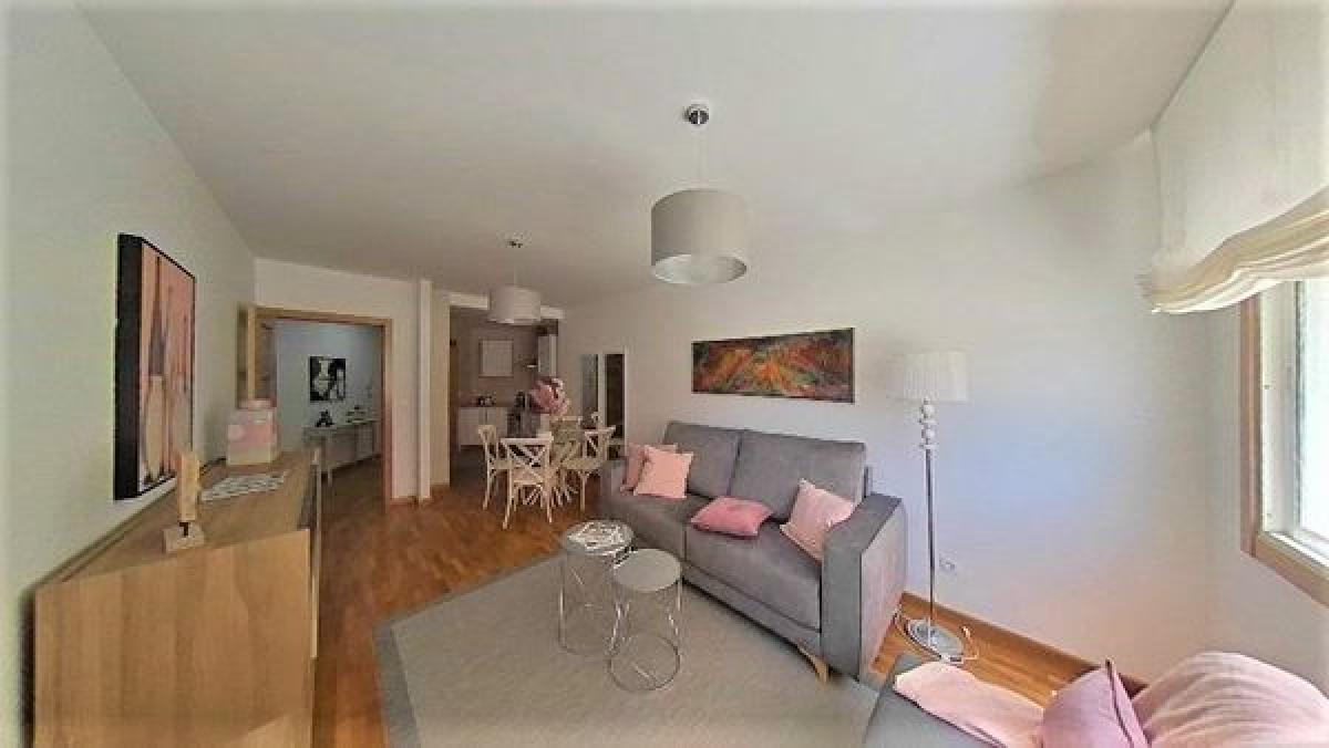 Продажа квартиры на Avenida Outeiro, Пойо
 photo 3