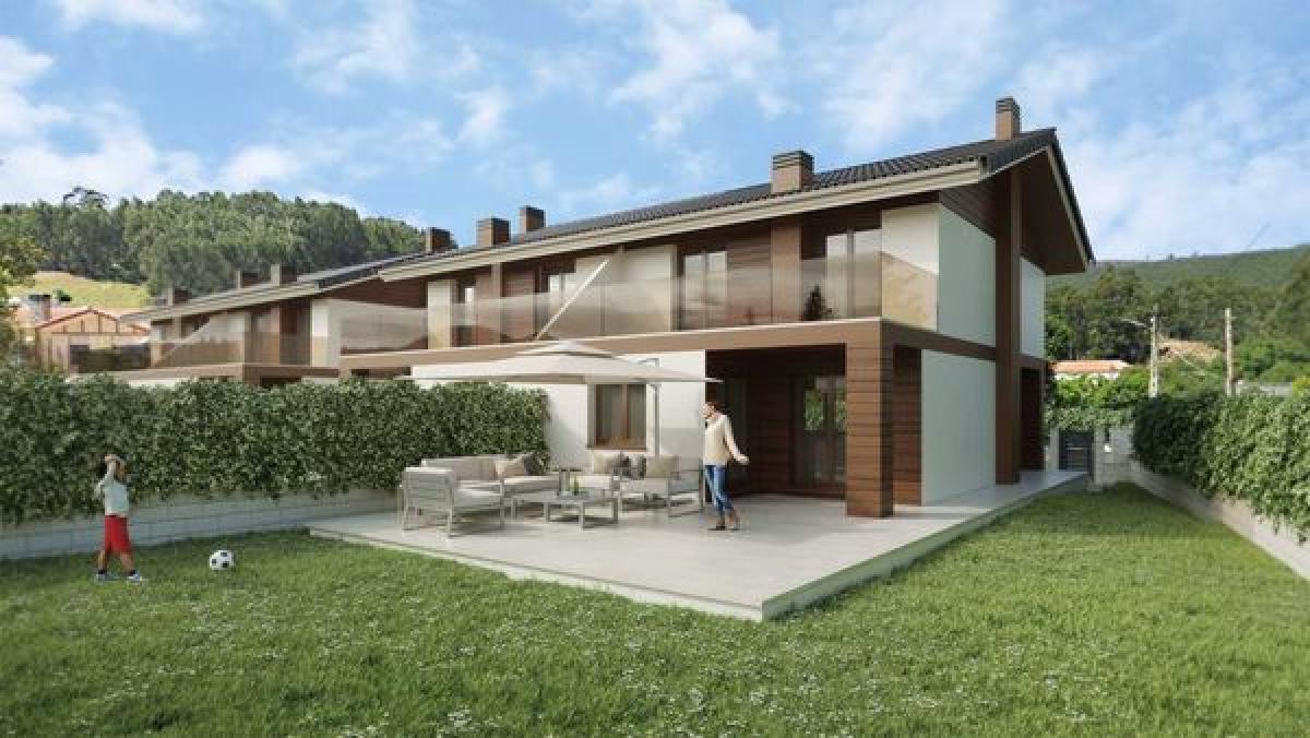 Venta de chalet adosado en  Calle Montealegre s/n , Castro-Urdiales photo 4