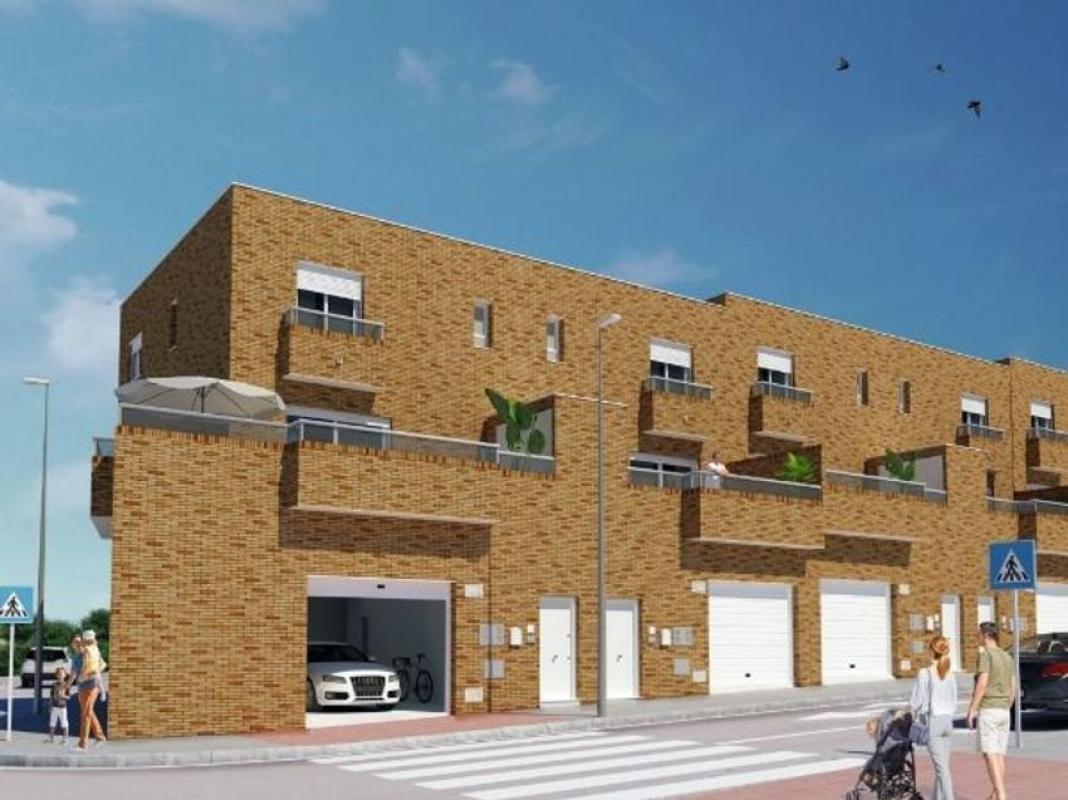Venta de chalet adosado en Calle Ajedrea con Berraza s/n , Almería photo 2