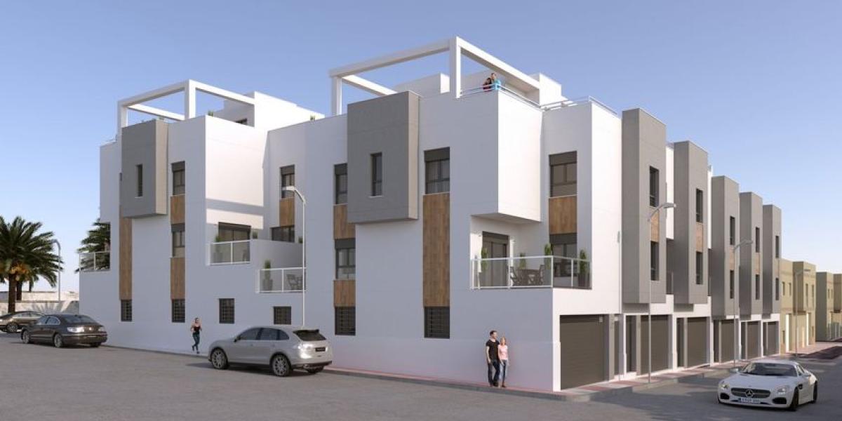 Obra nueva Puerta de Aguadulce en Roquetas de Mar (Revista) photo 3