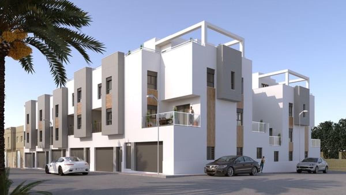 Obra nueva Puerta de Aguadulce en Roquetas de Mar (Revista) photo 4