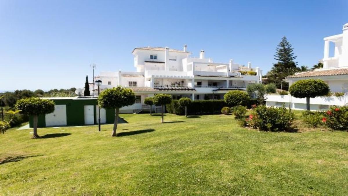 New construction Urbanización Golf Río Real in Marbella photo 2