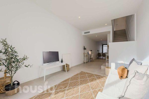 Sale of flat in Piso en del President Companys, 8, Riu, Santa Coloma de Gramenet, Santa Coloma de Gramenet
thumbnail 2
