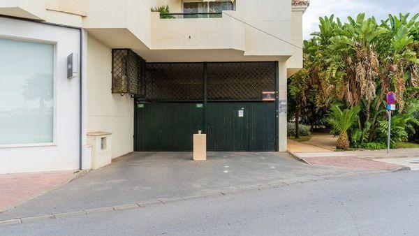 Apartment for sale in  Puerta del Mar, Estepona photo 4