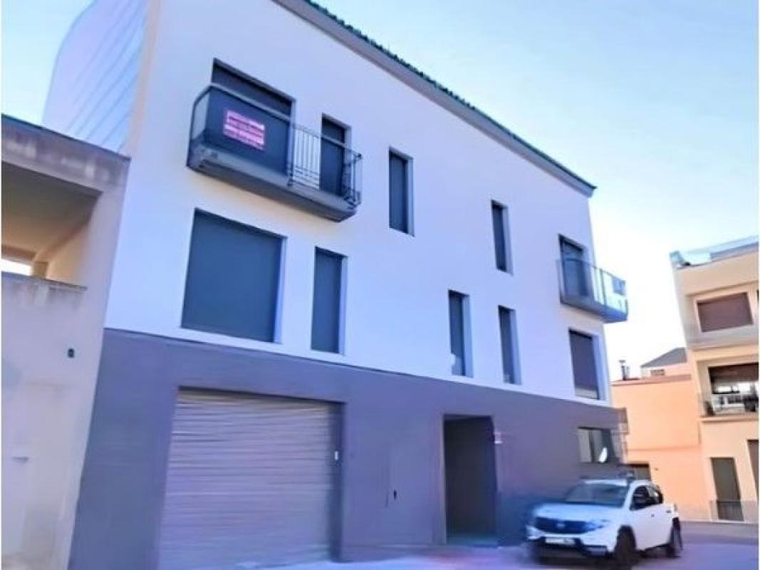 Obra nueva Edificio Pau Casals en El Pla del Penedès (Revista) photo 3