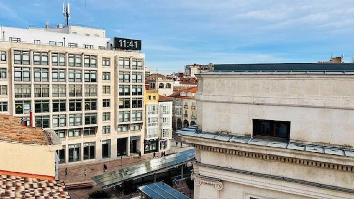 Obra nueva Hotel España - Paseo del Espolón en Burgos (Revista) photo 2