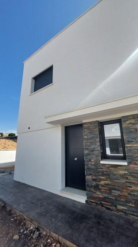 Obra nueva La Pedrera en Cunit (Revista) photo 4