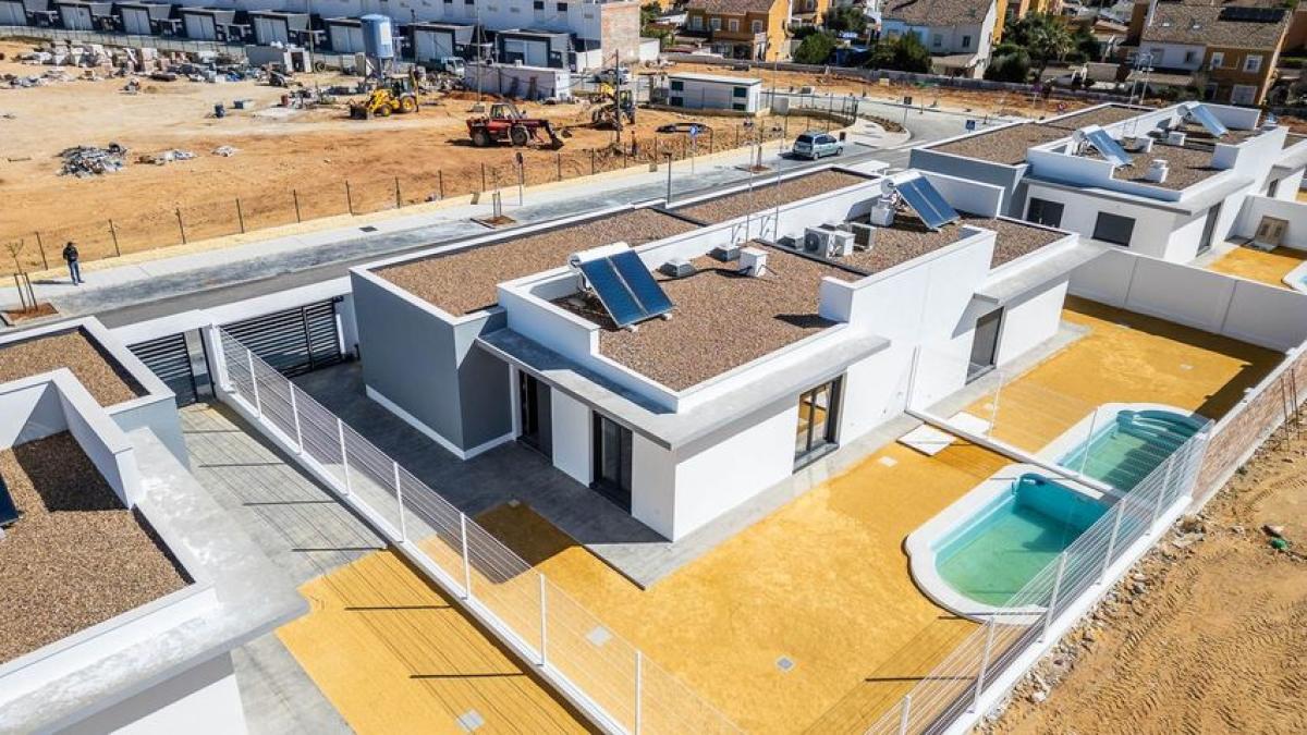 Obra nueva Jardines de Campo Alegre en Alcalá de Guadaira (Revista) photo 2